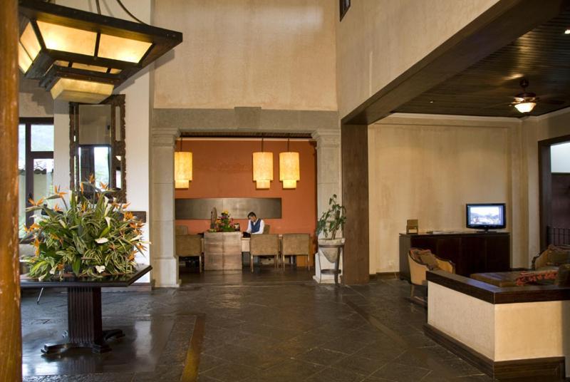 Hotel La Reunion Golf Resort And Residences Antigua Exteriér fotografie