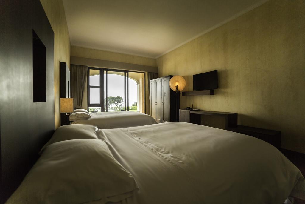 Hotel La Reunion Golf Resort And Residences Antigua Exteriér fotografie