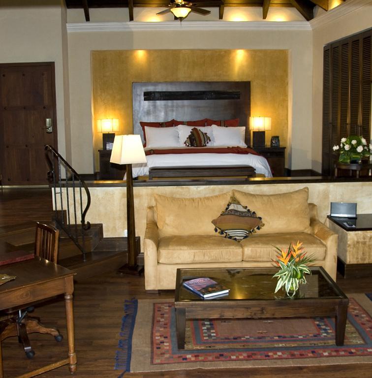 Hotel La Reunion Golf Resort And Residences Antigua Pokoj fotografie